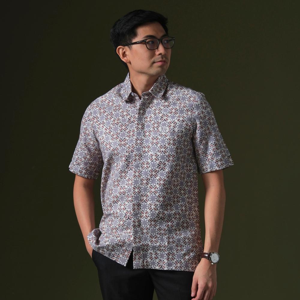 Amala - Mandalas Premium Men's Short Sleeve Batik Shirt