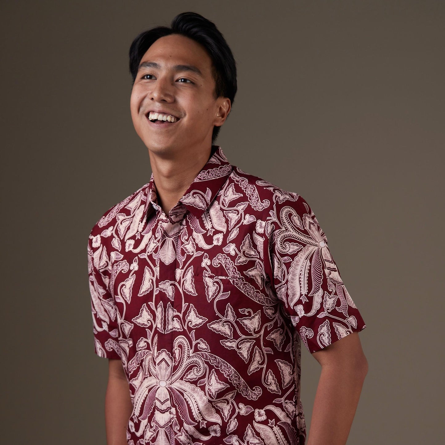 Rediso - Mandalas Kemeja Batik Pria Premium Lengan Pendek