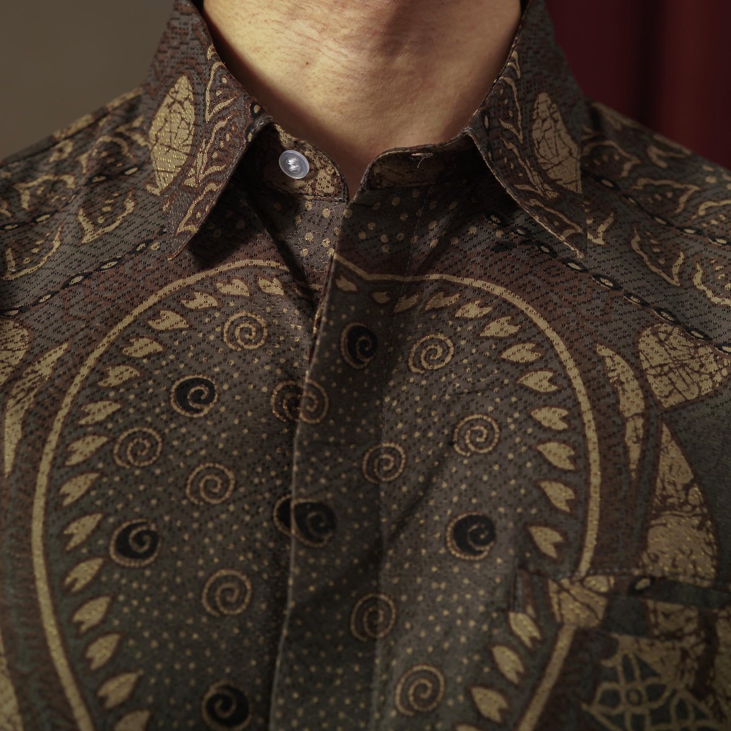 Tritabu - Mandalas Premium Men's Long Sleeve Batik Shirt