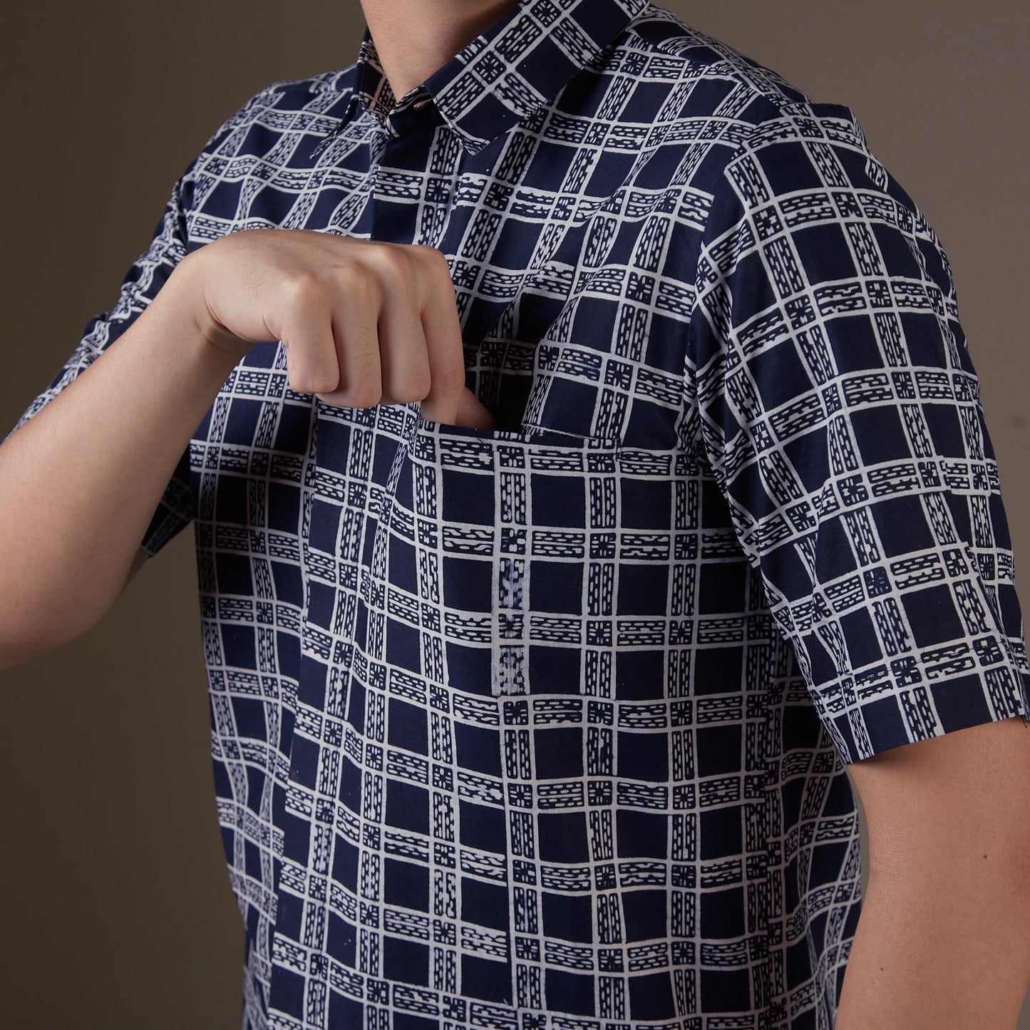 Rajutan - Mandalas Kemeja Batik Pria Premium Lengan Pendek