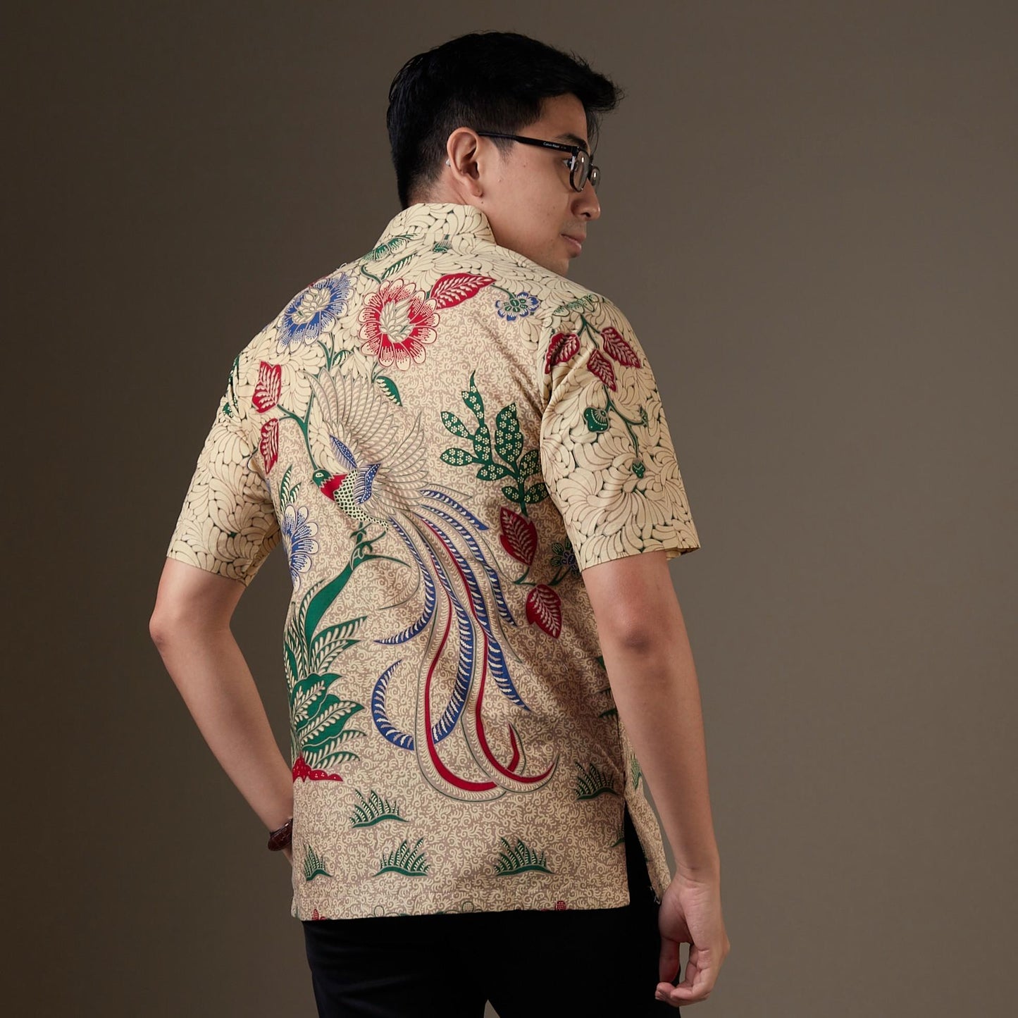 Mulaja - Mandalas Kemeja Batik Pria Premium Lengan Pendek