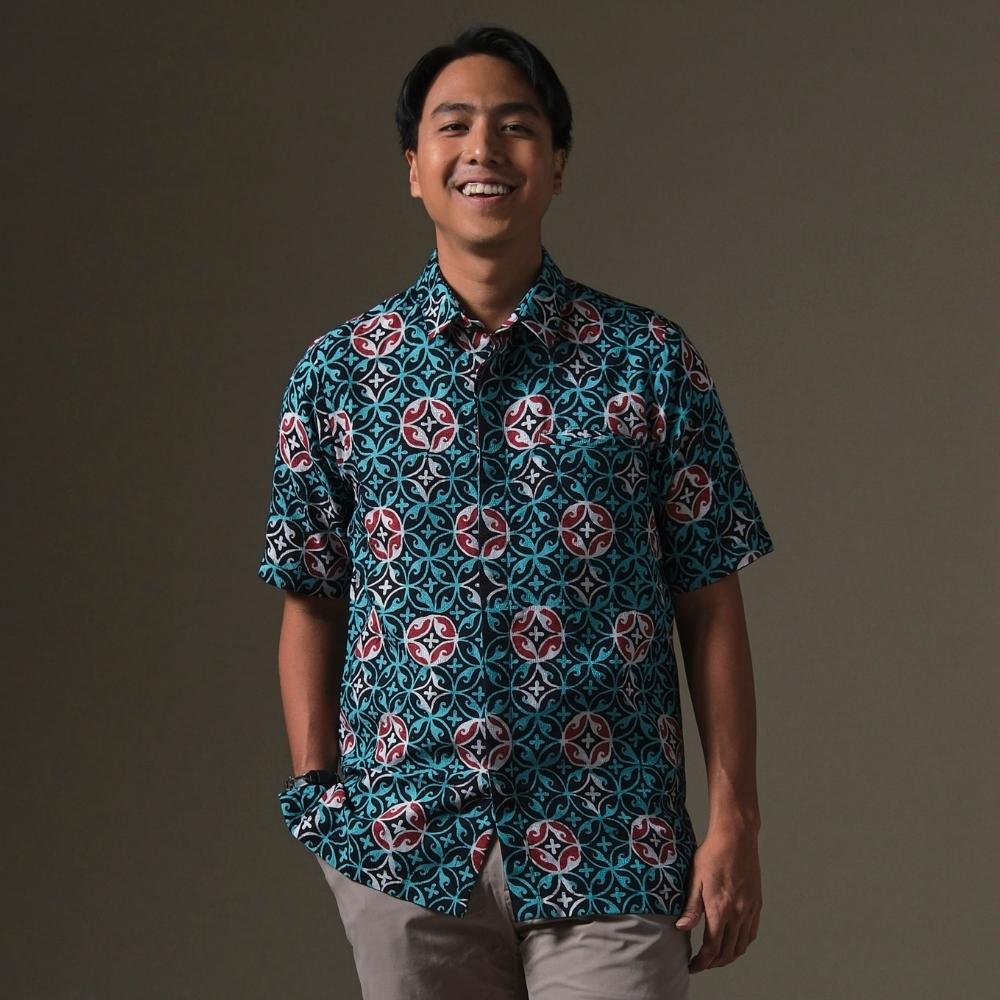 Pakubumi - Mandalas Premium Men's Short Sleeve Batik Shirt