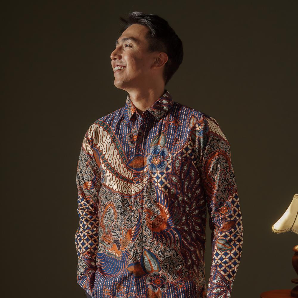 Banyura - Mandalas Premium Men's Long Sleeve Batik Shirt