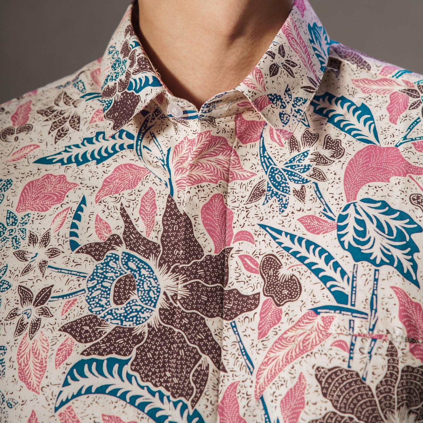 Nubin - Mandalas Premium Men's Short Sleeve Batik Shirt
