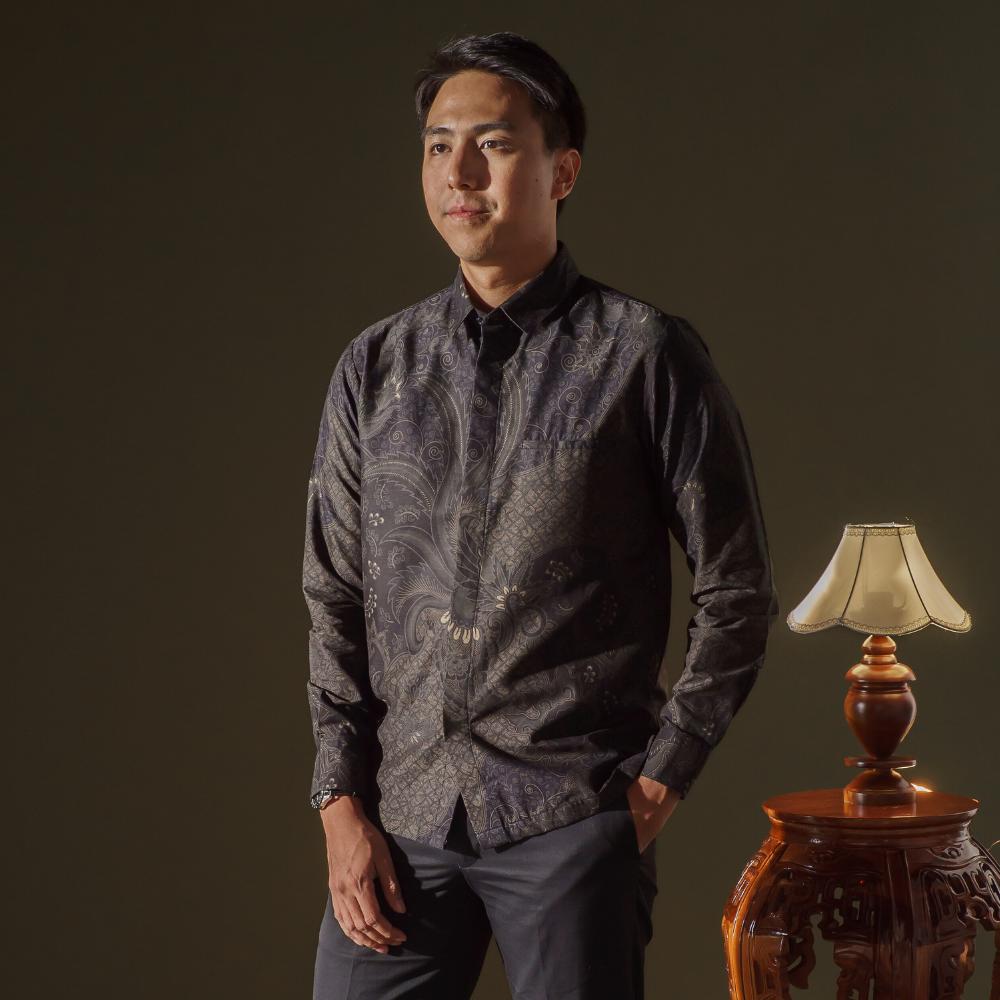 Madhani - Mandalas Premium Long Sleeve Men's Batik Shirt
