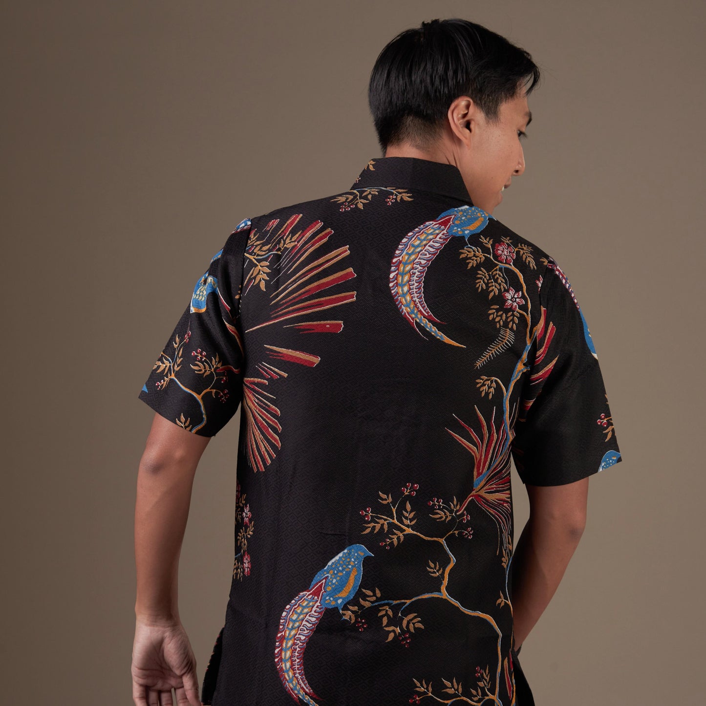 Avidian - Mandalas Kemeja Batik Pria Premium Lengan Pendek