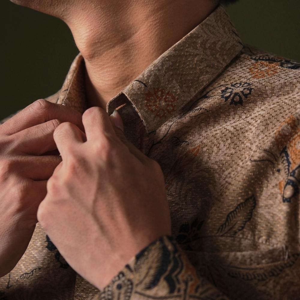 Casuari - Mandalas Premium Men's Long Sleeve Batik Shirt