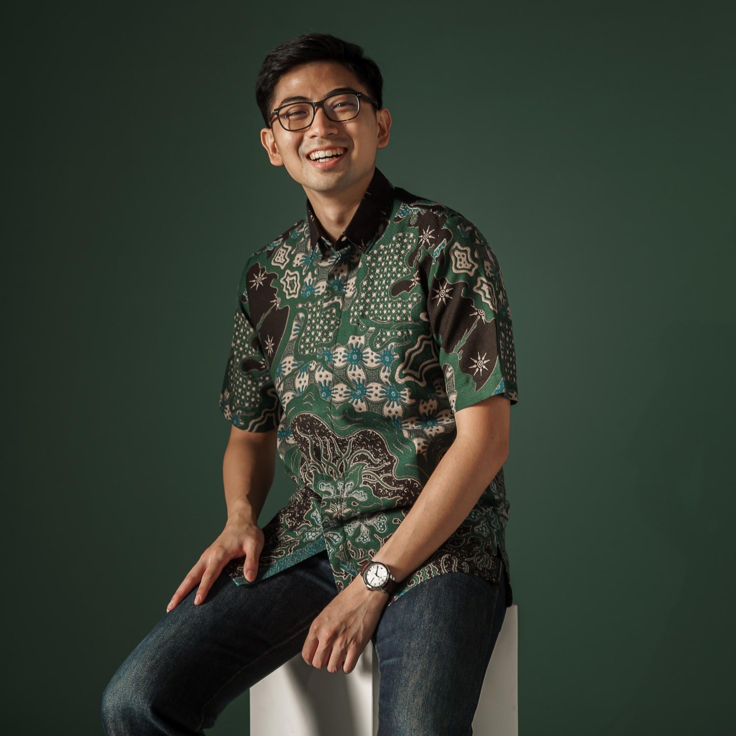 Esmera - Mandalas Premium Men's Short Sleeve Batik Shirt