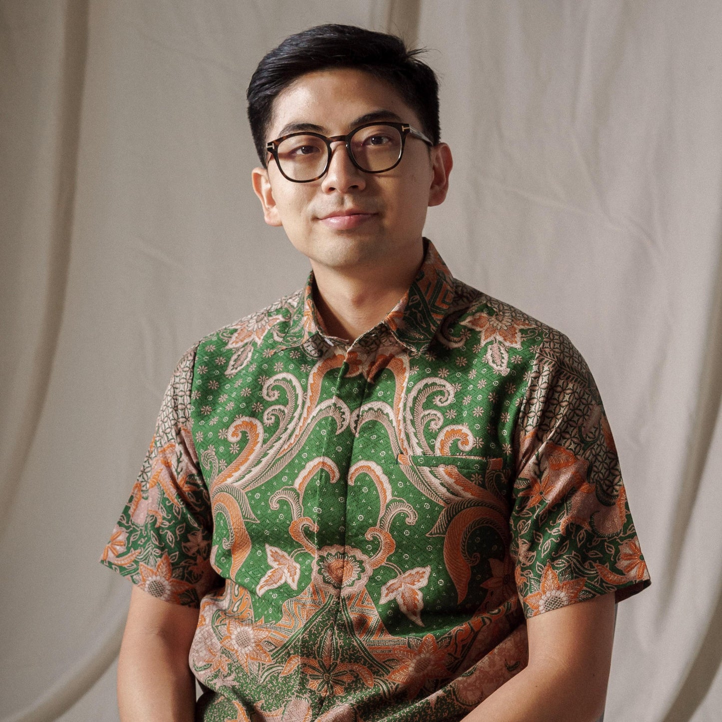 Darsagro - Mandalas Premium Men's Short Sleeve Batik Shirt
