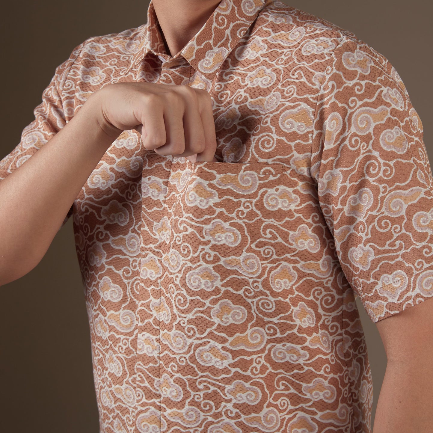 Menawan - Mandalas Kemeja Batik Pria Premium Lengan Pendek