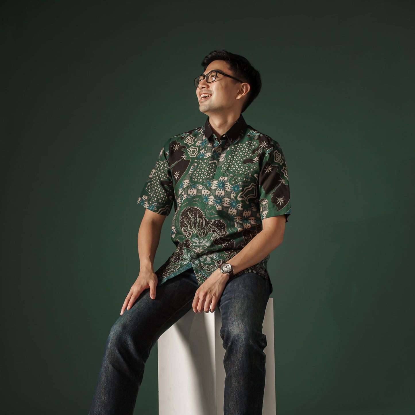 Esmera - Mandalas Premium Men's Short Sleeve Batik Shirt