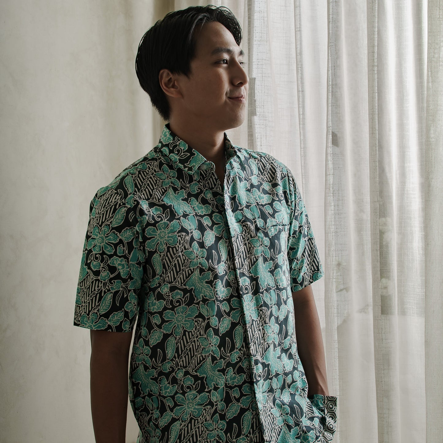 Kamboru - Mandalas Premium Men's Short Sleeve Batik Shirt