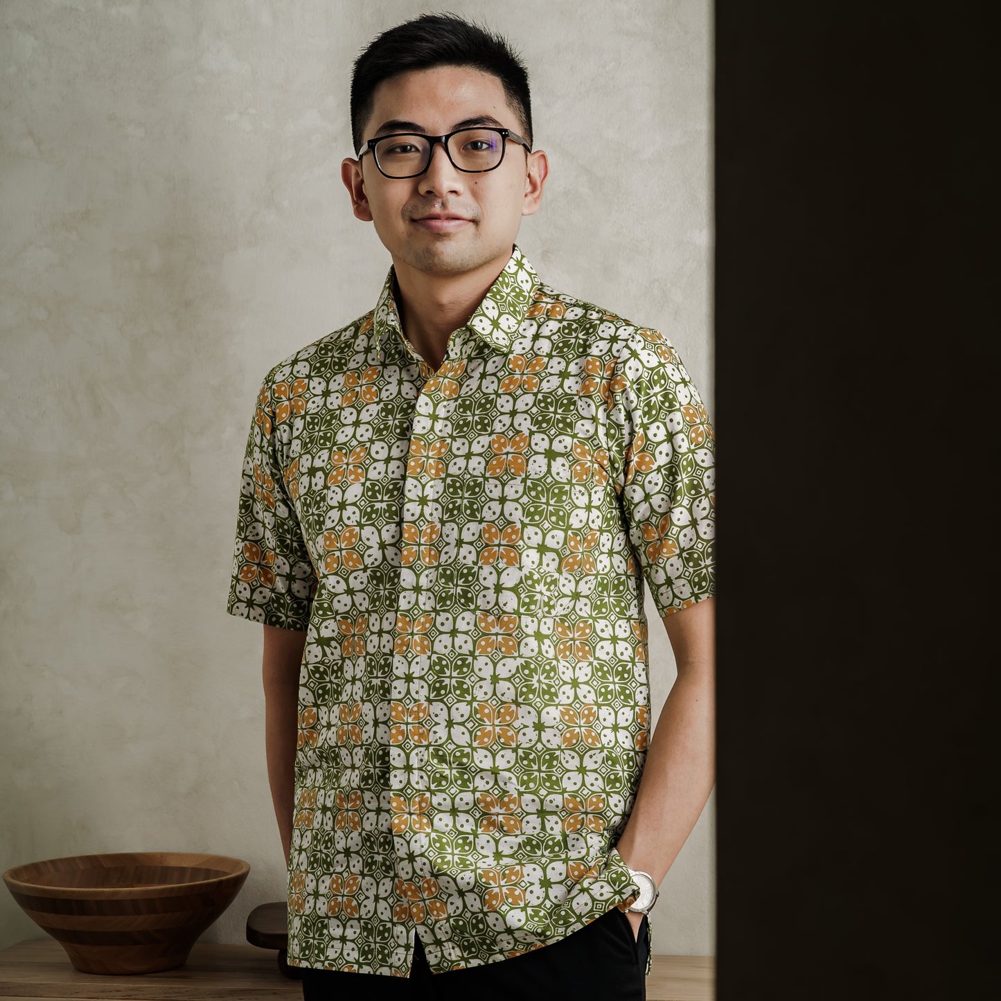 Papira - Mandalas Premium Men's Short Sleeve Batik Shirt
