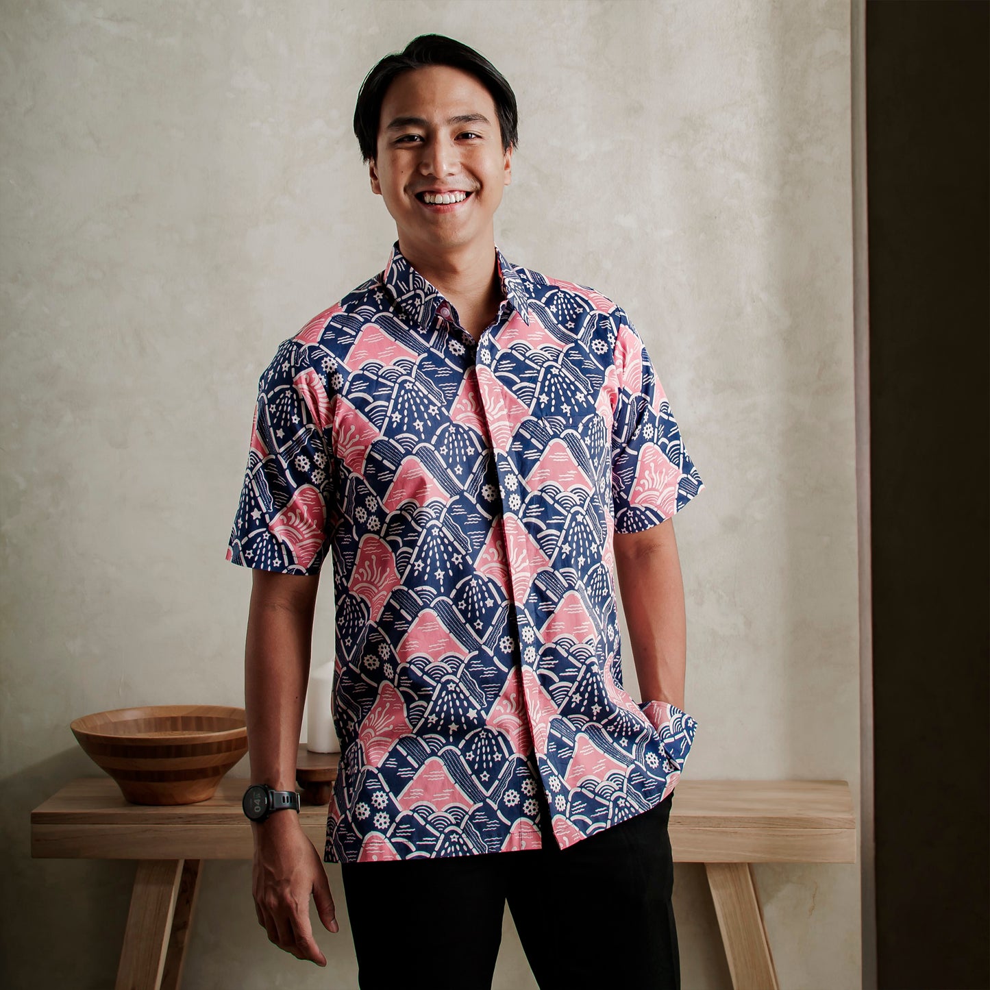 Sewuru - Mandalas Premium Men's Short Sleeve Batik Shirt