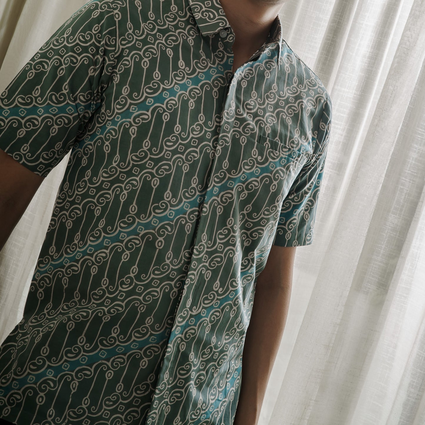 Dayun - Mandalas Premium Men's Short Sleeve Batik Shirt