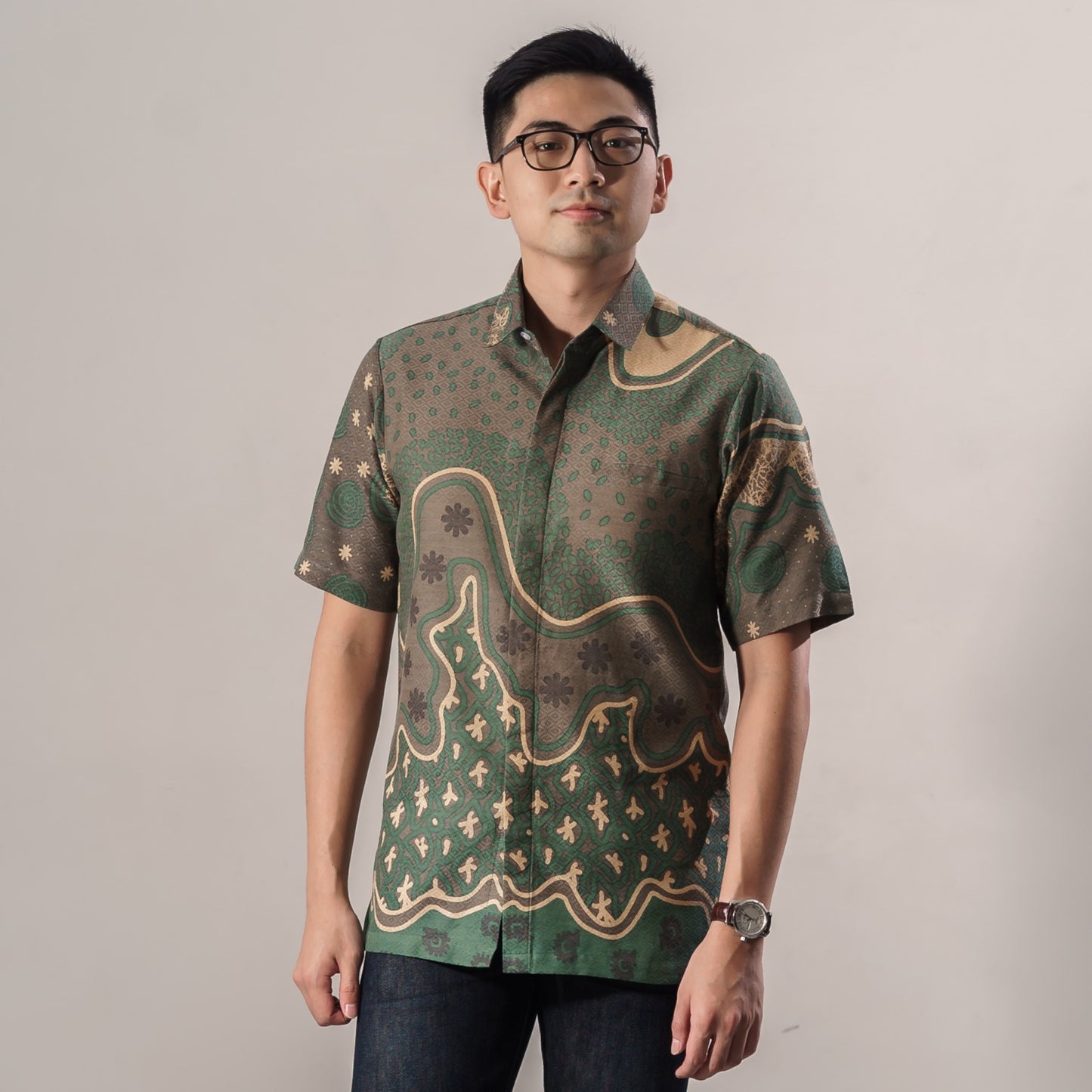 Pinuti - Mandalas Premium Men's Short Sleeve Batik Shirt