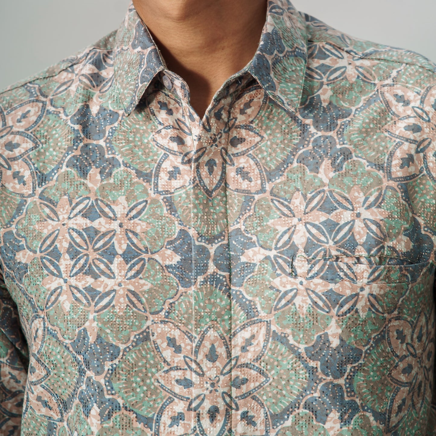 Meralda - Mandalas Premium Men's Short Sleeve Batik Shirt
