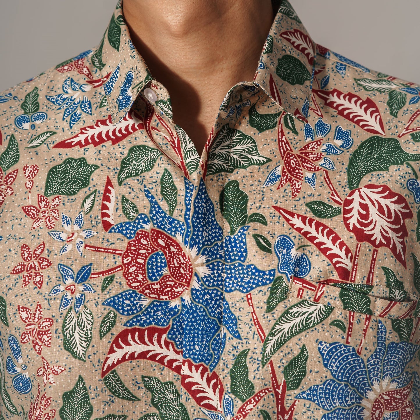 Nugrasan - Mandalas Premium Men's Short Sleeve Batik Shirt