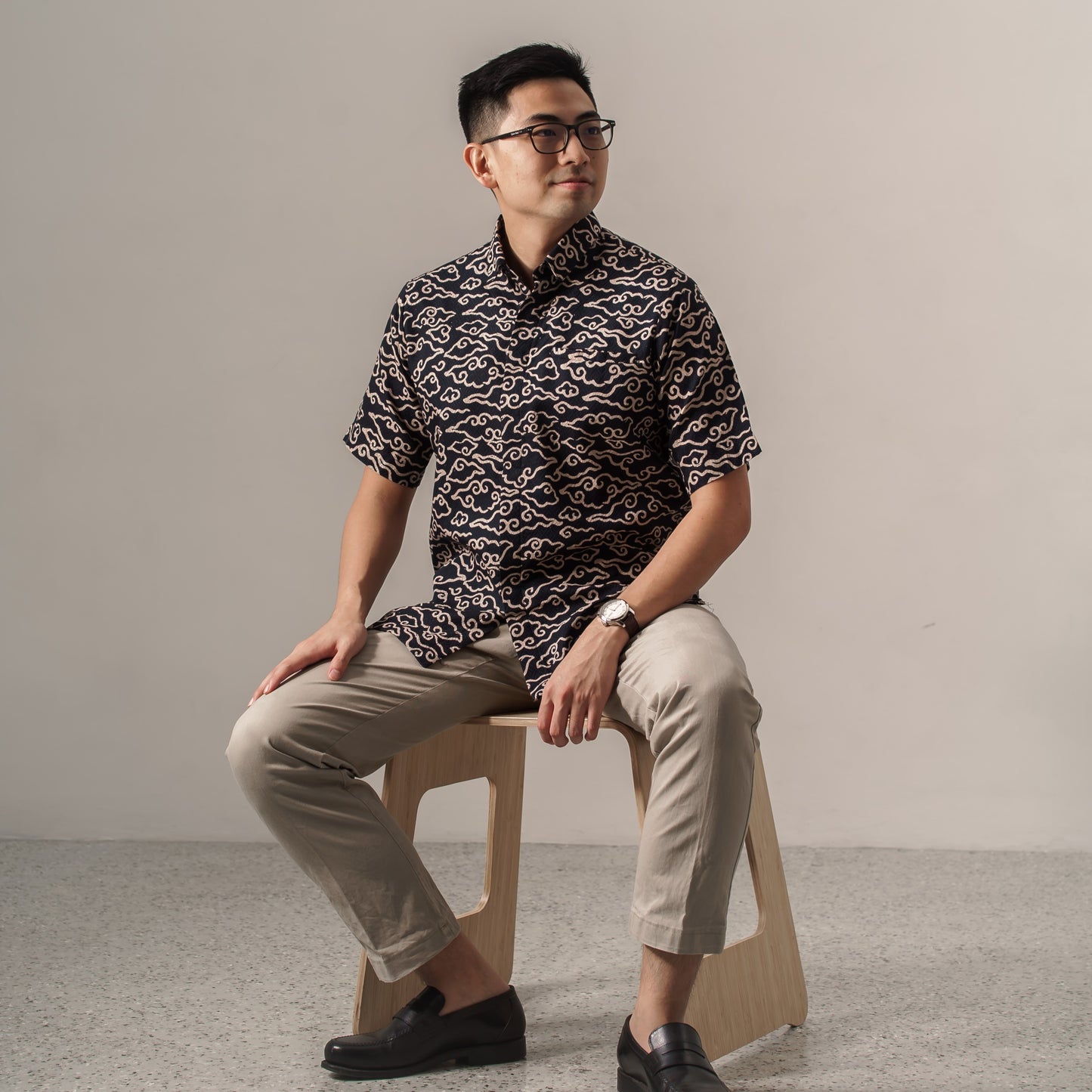 Megamas - Mandalas Premium Men's Short Sleeve Batik Shirt