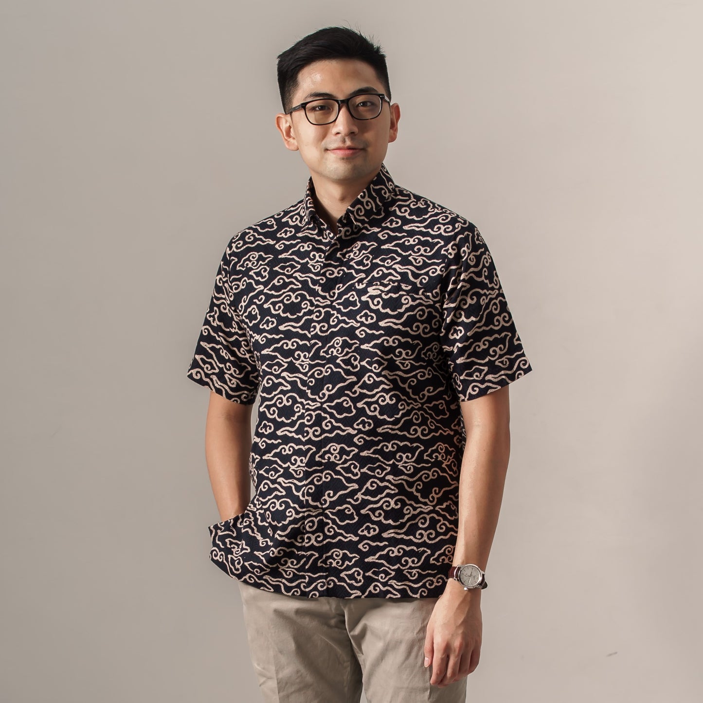 Megamas - Mandalas Premium Men's Short Sleeve Batik Shirt
