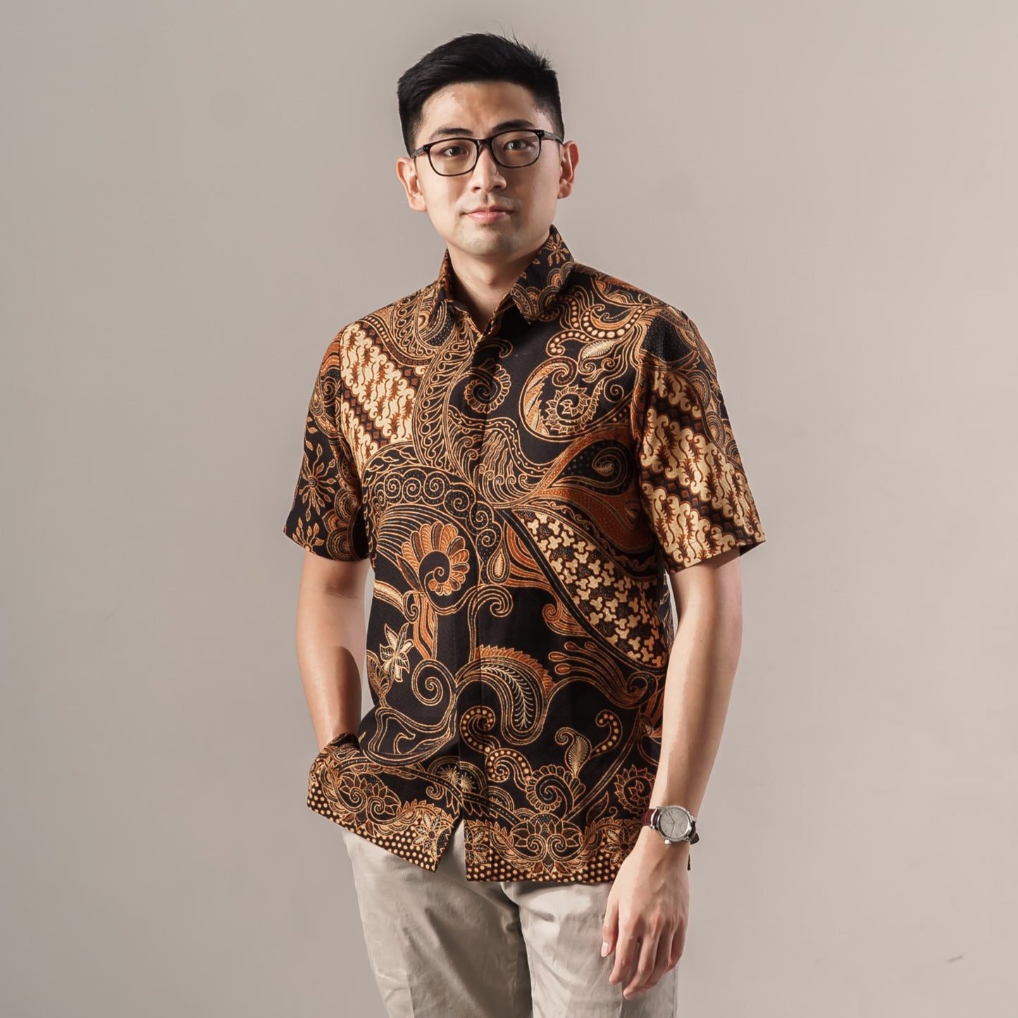 Banara - Mandalas Premium Men's Short Sleeve Batik Shirt