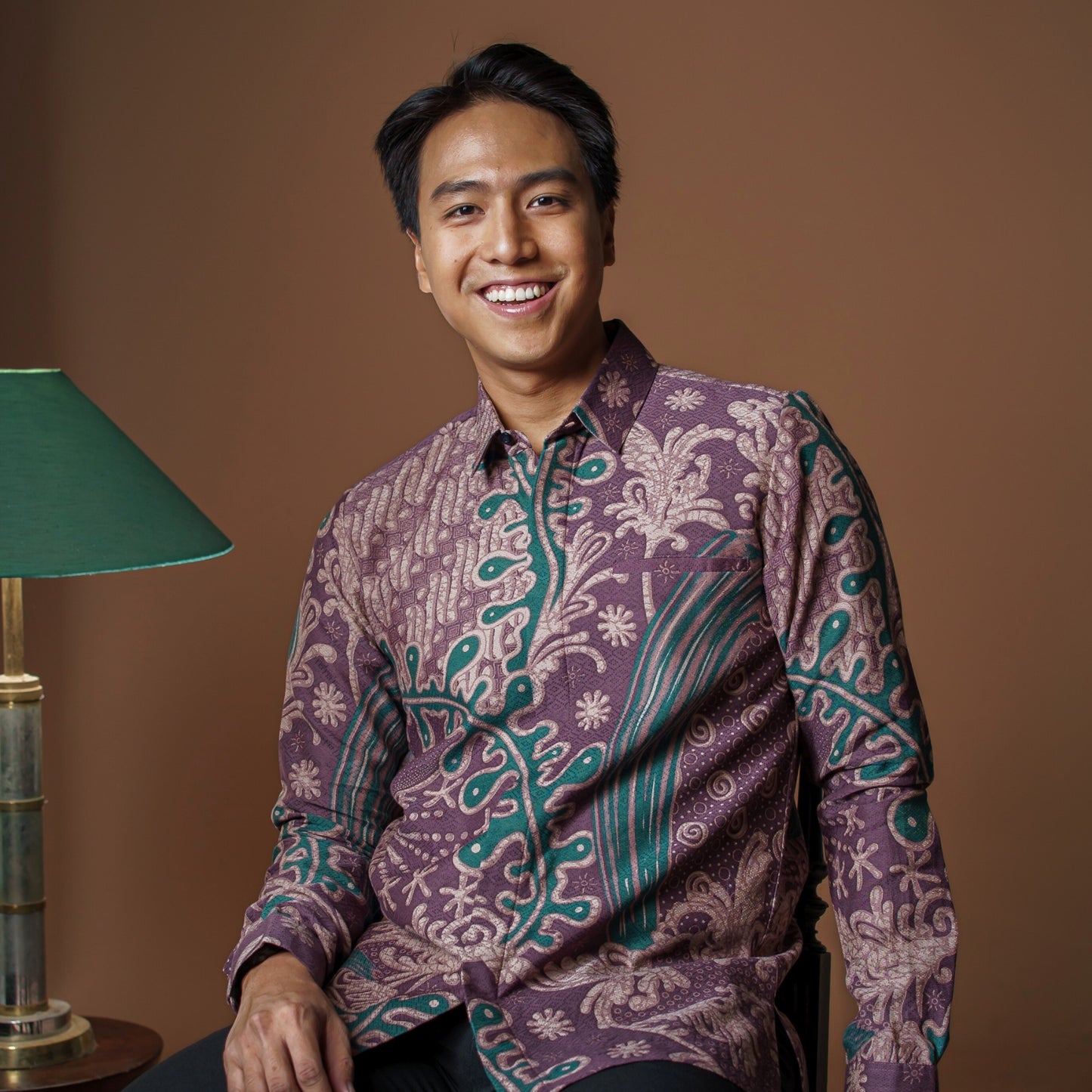 Amu - Mandalas Premium Men's Long Sleeve Batik Shirt