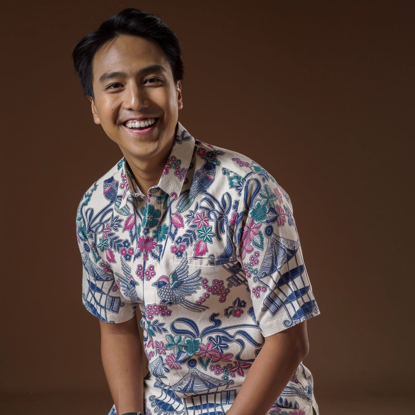 Lantern - Mandalas Premium Men's Short Sleeve Batik Shirt