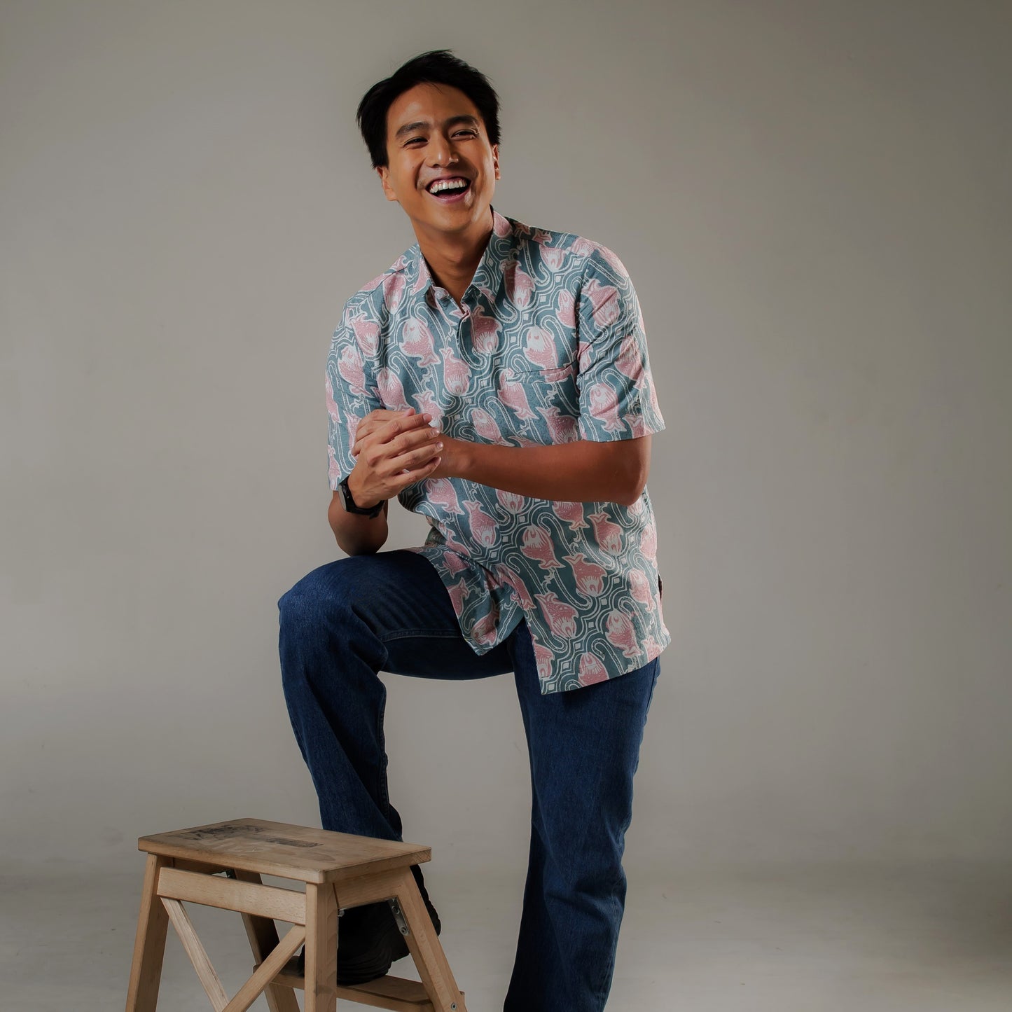 Ikato - Mandalas Premium Men's Short Sleeve Batik Shirt