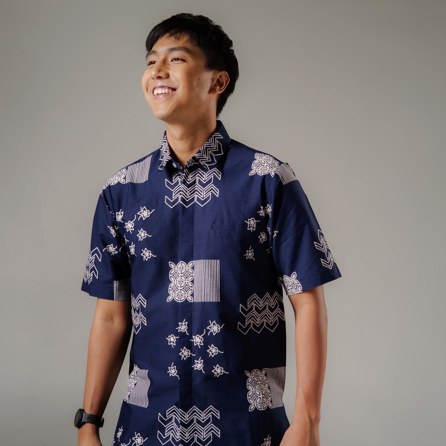 Carak - Mandalas Kemeja Batik Pria Premium Lengan Pendek