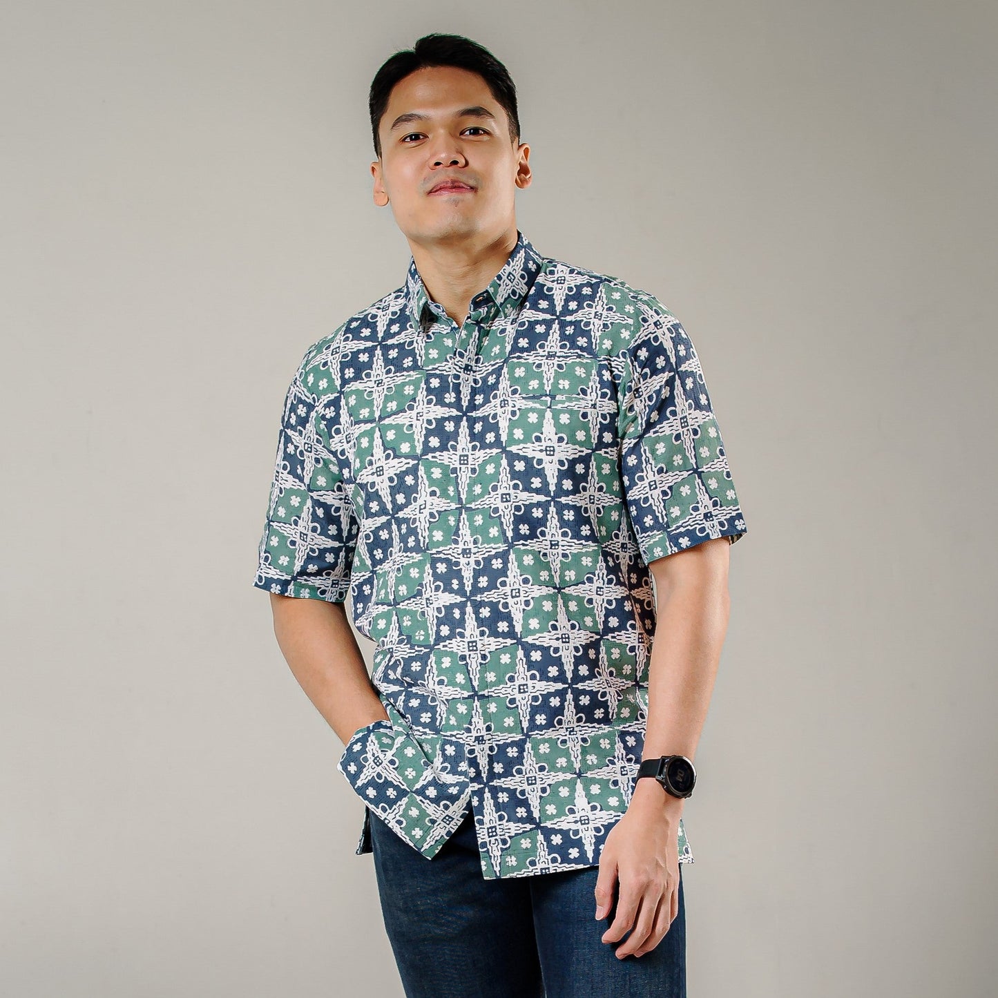 Mahar - Mandalas Premium Men's Short Sleeve Batik Shirt