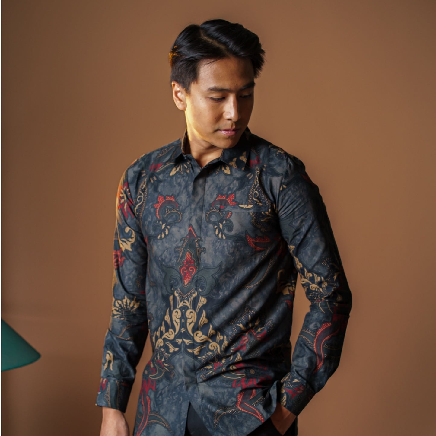 Rubi - Mandalas Kemeja Batik Pria Premium Lengan Panjang
