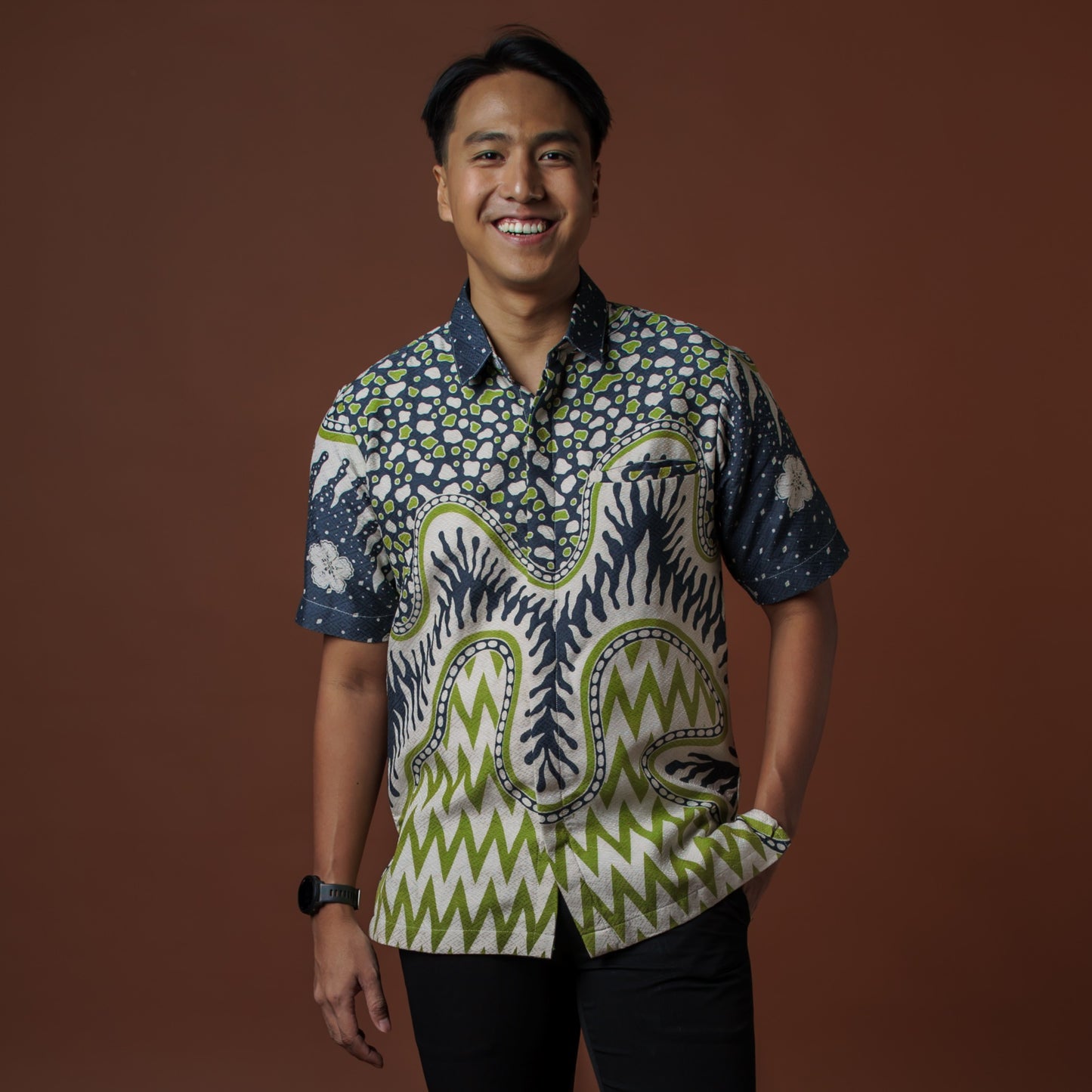 Mantis - Mandalas Kemeja Batik Pria Premium Lengan Pendek