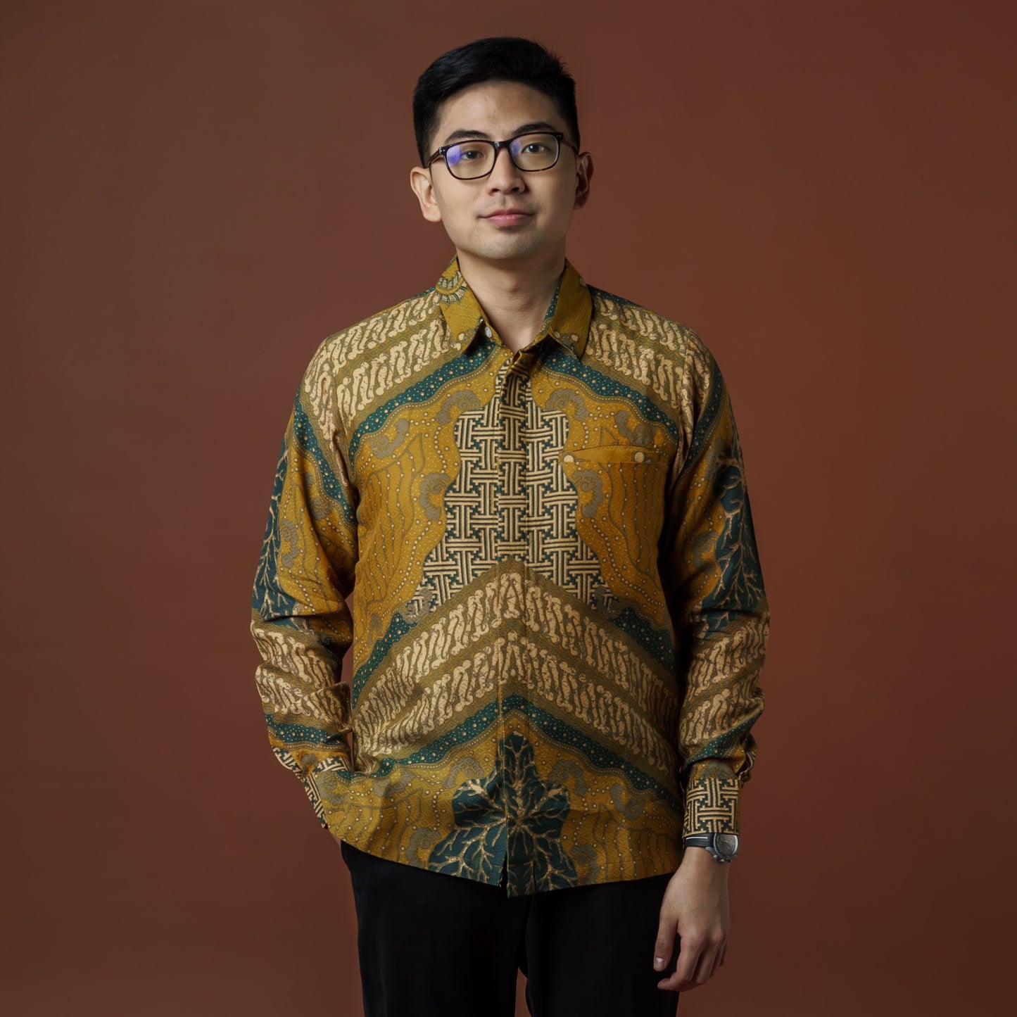 Vijagal - Mandalas Premium Men's Long Sleeve Batik Shirt