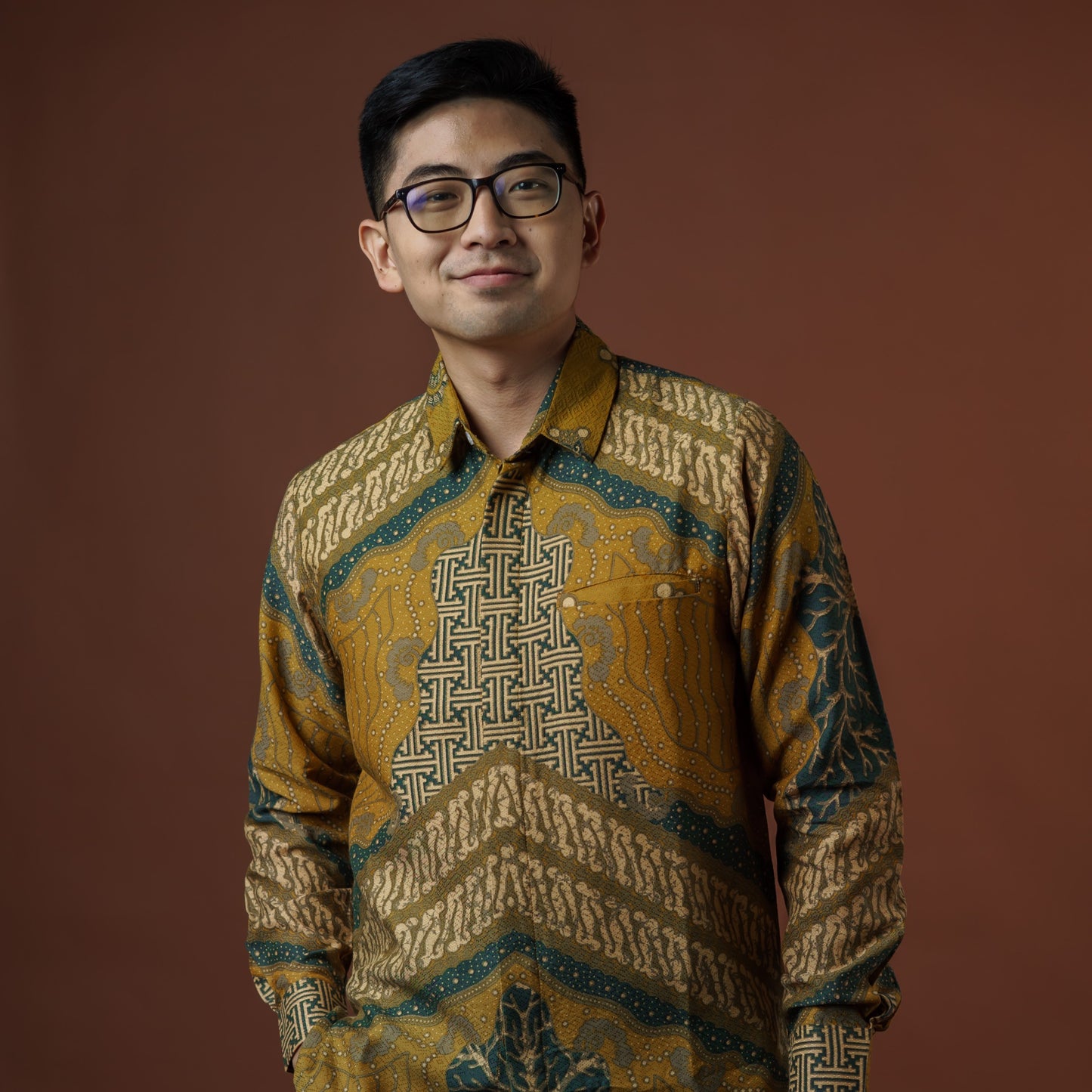 Vijagal - Mandalas Premium Men's Long Sleeve Batik Shirt