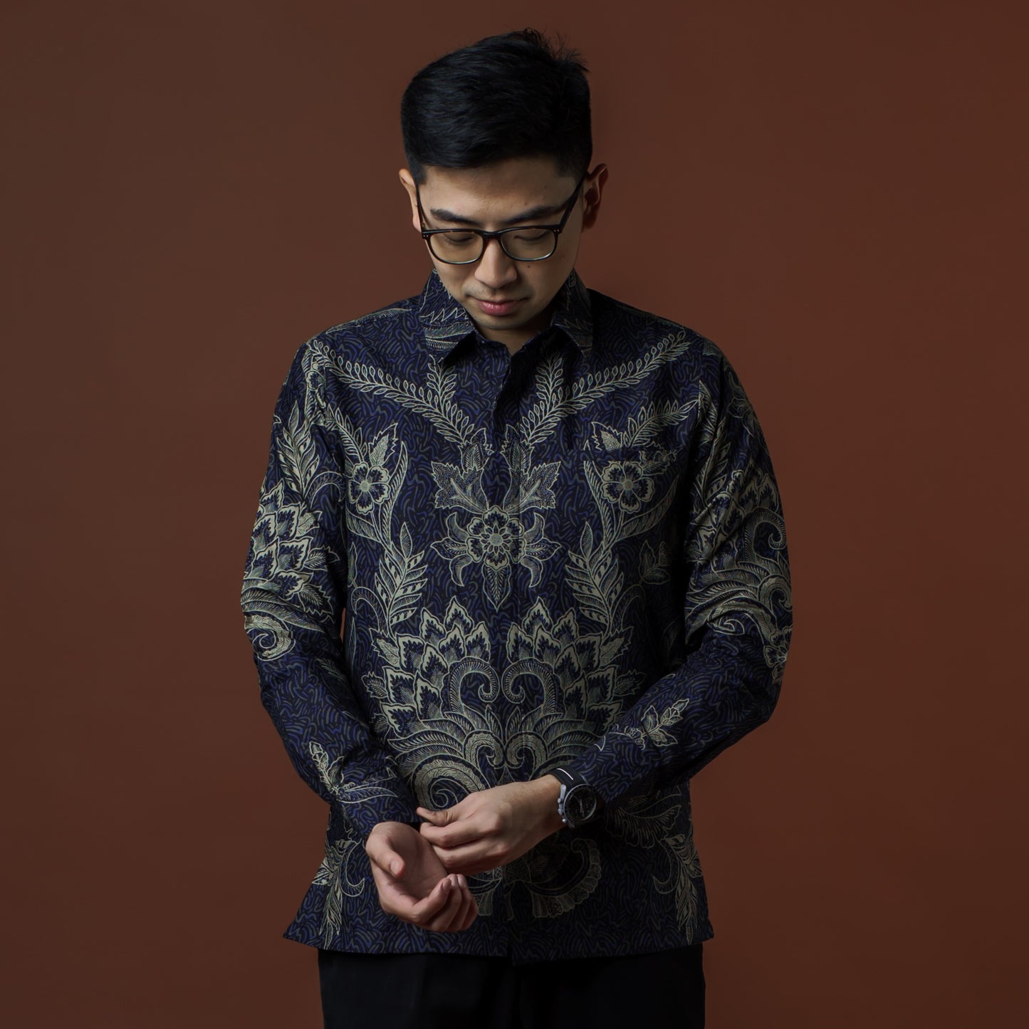 Owal - Mandalas Kemeja Batik Pria Premium Lengan Panjang