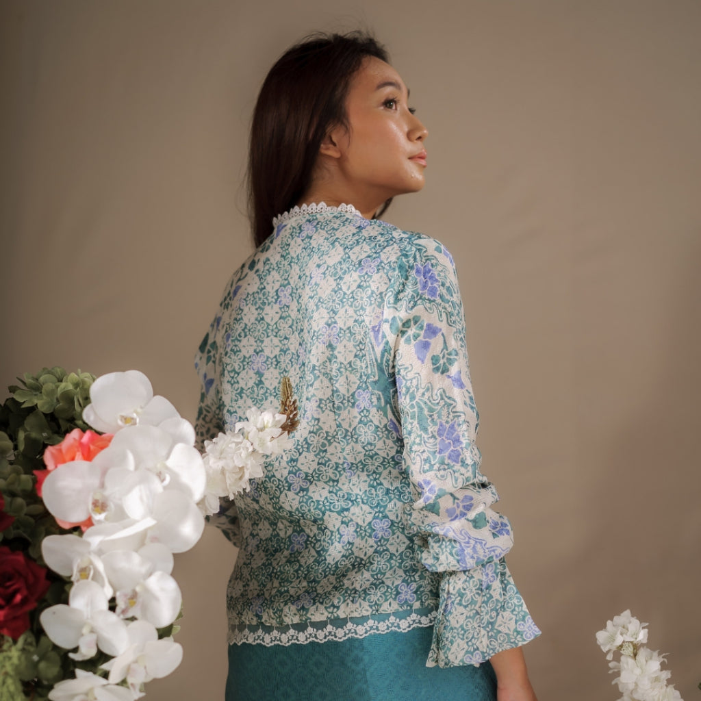 Dalilah Long Sleeve - Mandalas Top Kebaya Set Women's Outer Batik Embroidery Modern