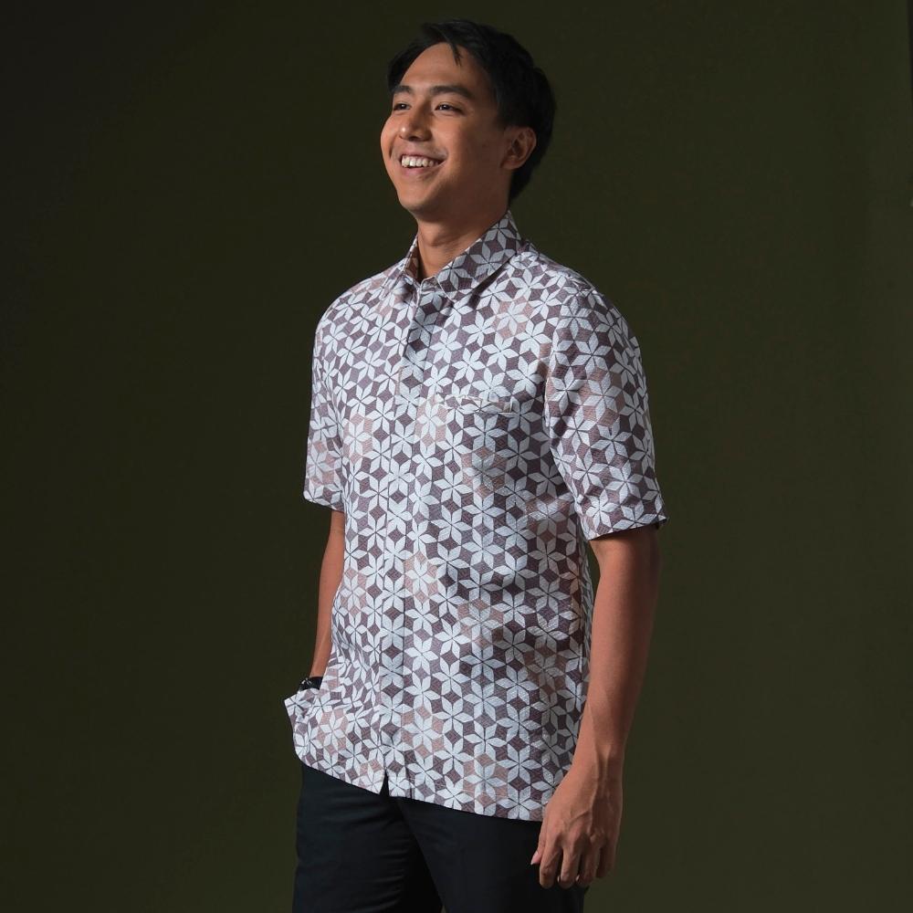 Surya - Mandalas Premium Men's Short Sleeve Batik Shirt
