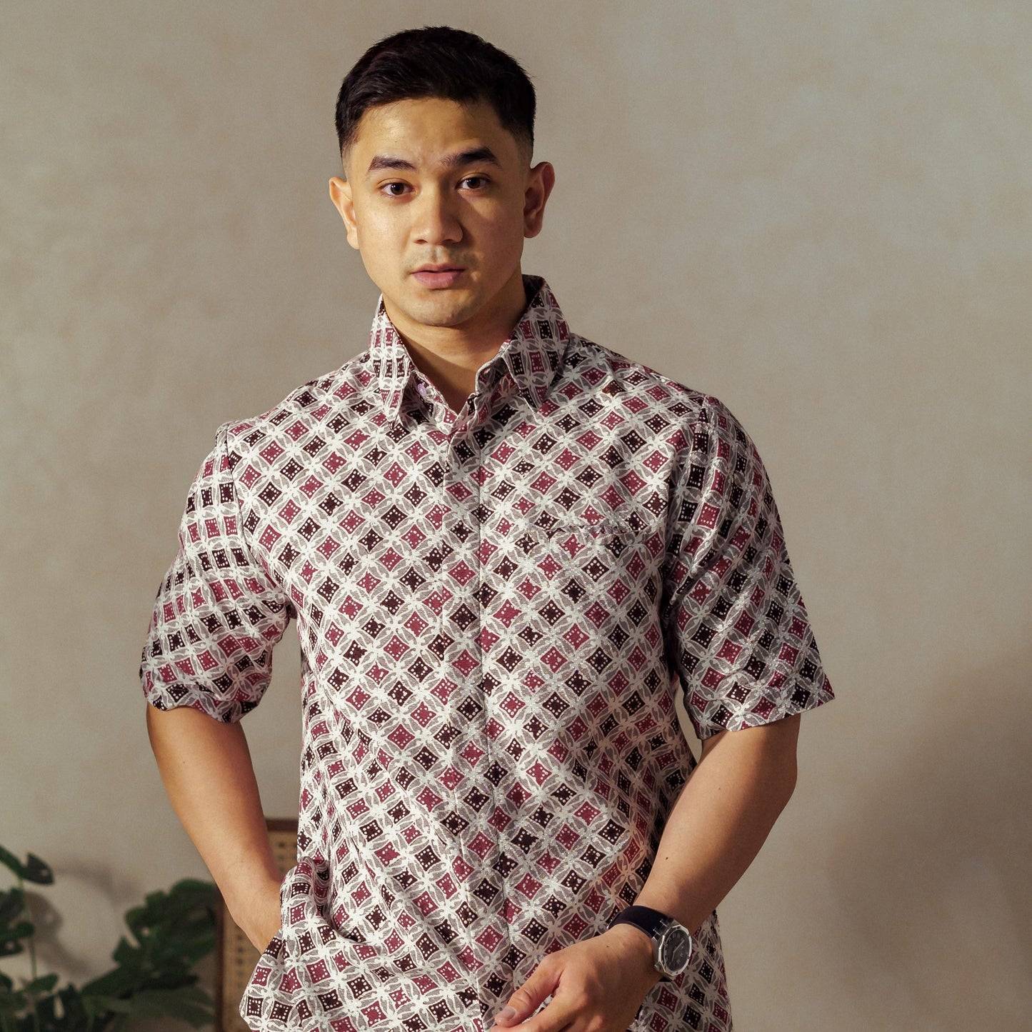 Kawuvera - Mandalas Premium Men's Short Sleeve Batik Shirt
