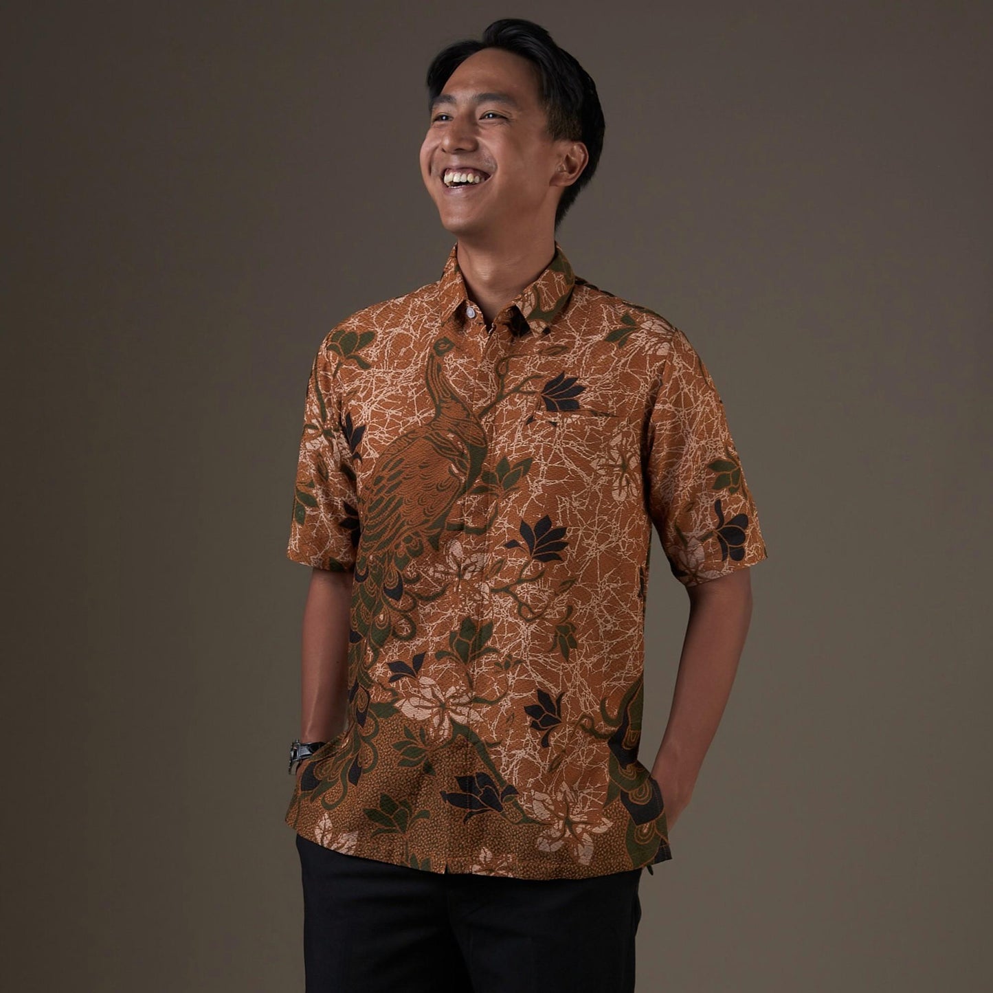 Vertit - Mandalas Kemeja Batik Pria Premium Lengan Pendek