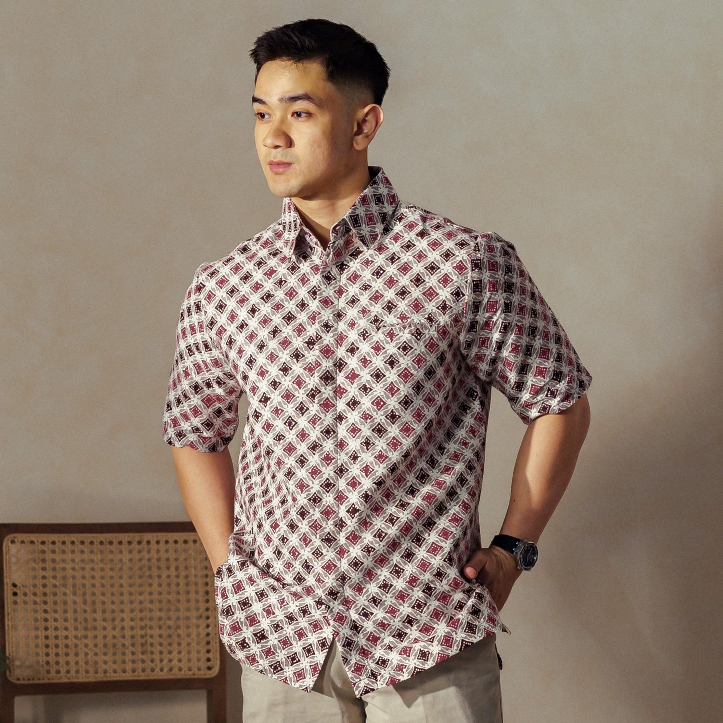Kawuvera - Mandalas Premium Men's Short Sleeve Batik Shirt