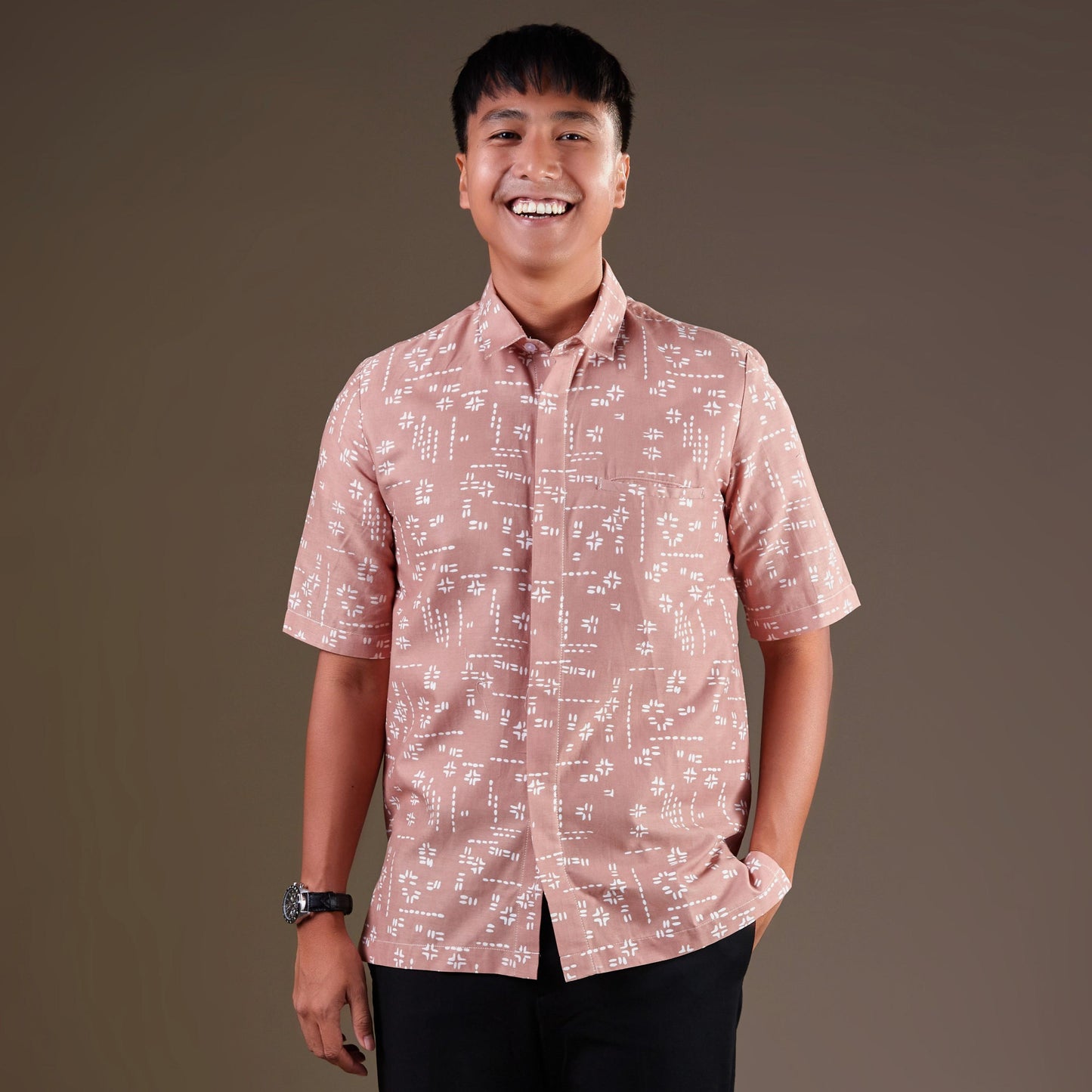 Krema - Mandalas Kemeja Batik Pria Premium Lengan Pendek
