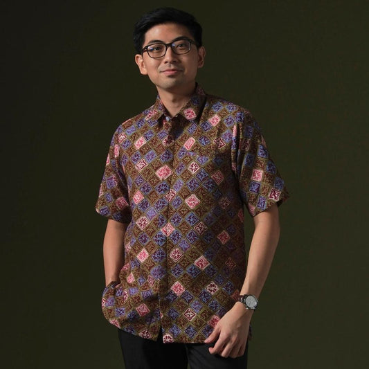 Kuntoro - Mandalas Premium Men's Short Sleeve Batik Shirt