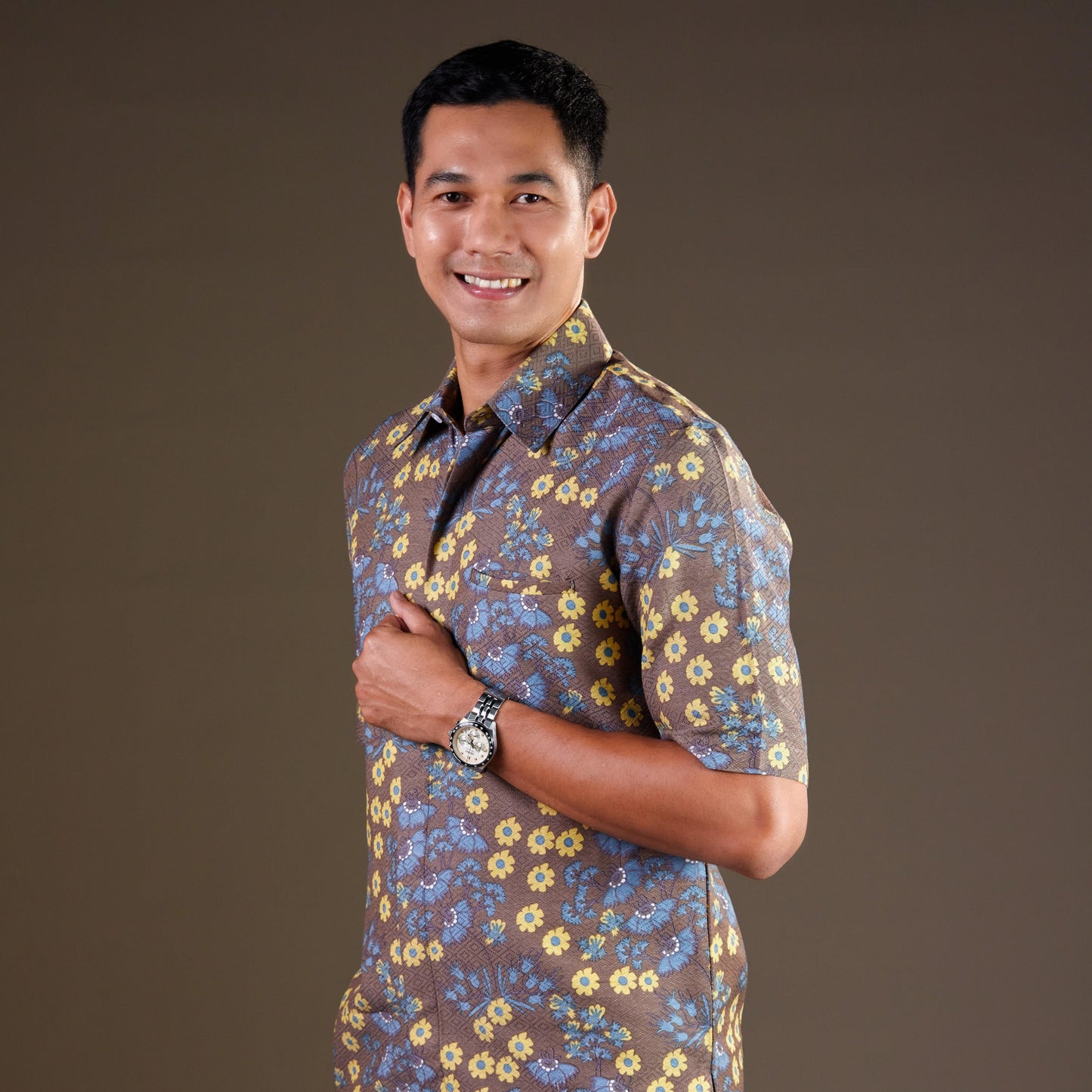 Sakuning - Mandalas Premium Men's Short Sleeve Batik Shirt