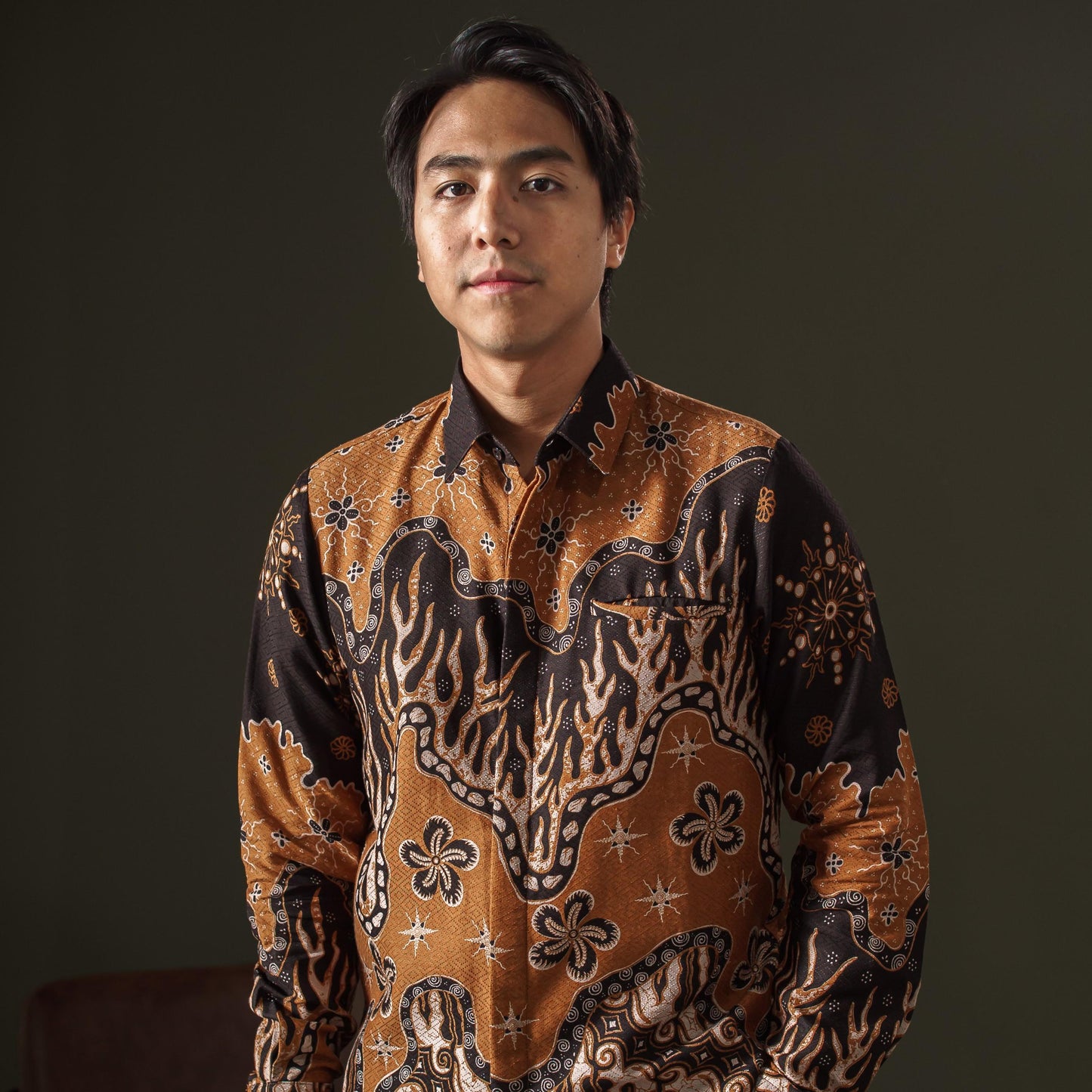Delbara - Mandalas Kemeja Batik Pria Premium Lengan Panjang