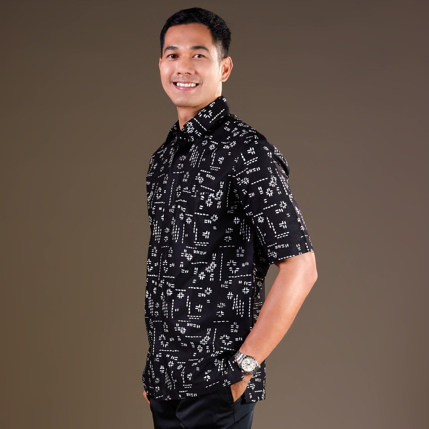 Krelo - Mandalas Premium Men's Short Sleeve Batik Shirt