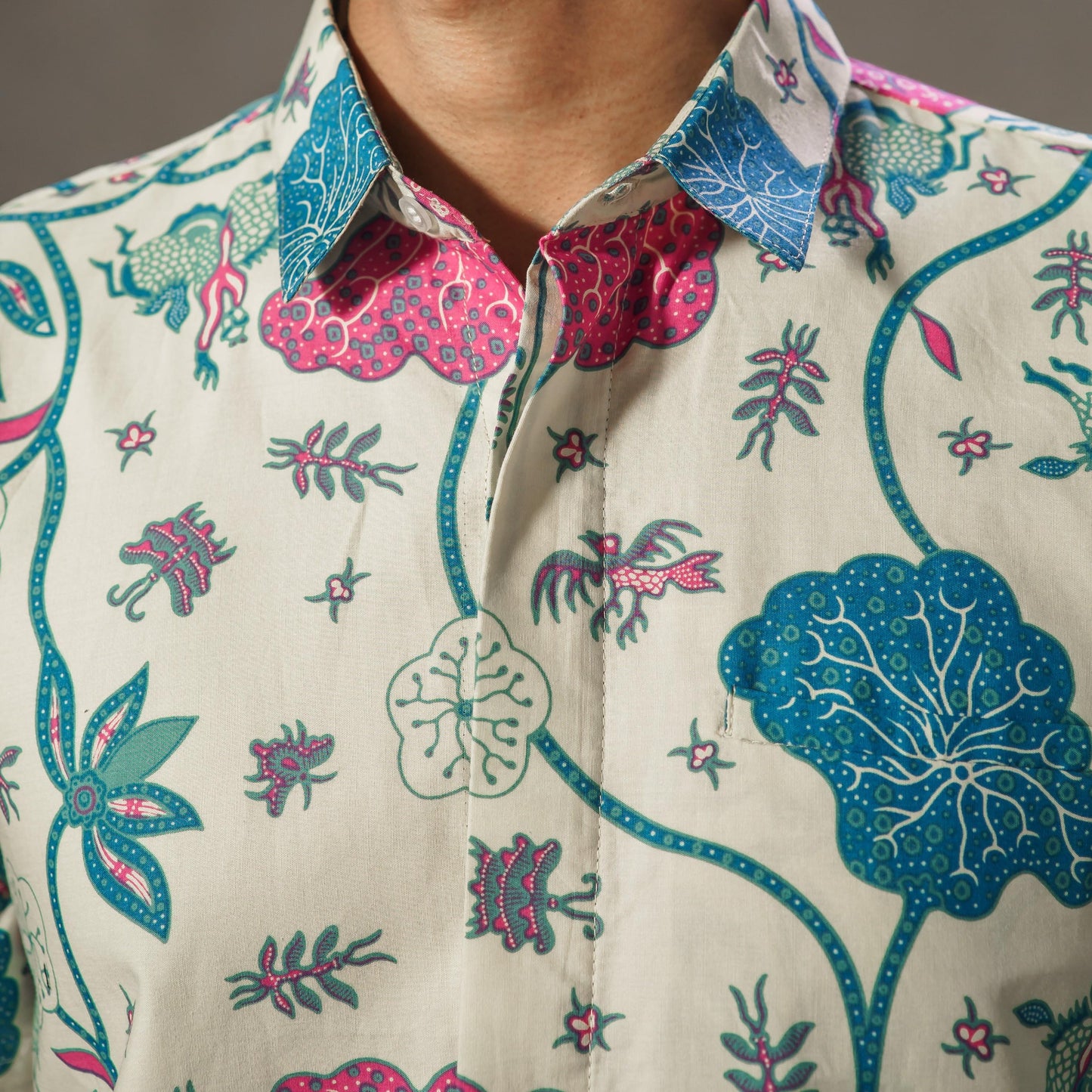 Parona - Mandalas Premium Men's Short Sleeve Batik Shirt