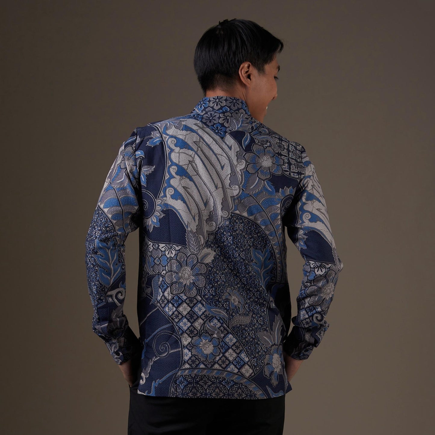 Sarablu - Mandalas Kemeja Batik Pria Premium Lengan Panjang