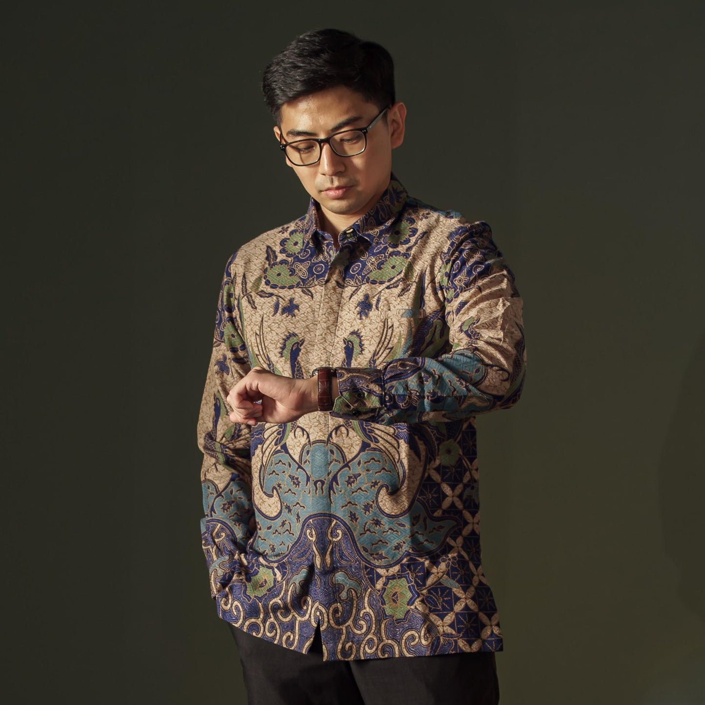 Hiraga - Mandalas Kemeja Batik Pria Premium Lengan Panjang