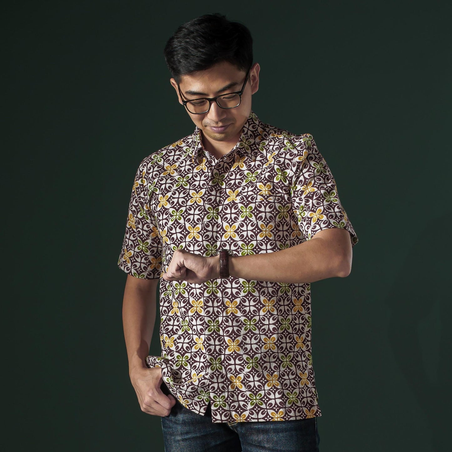 Rakawu - Mandalas Premium Men's Short Sleeve Batik Shirt