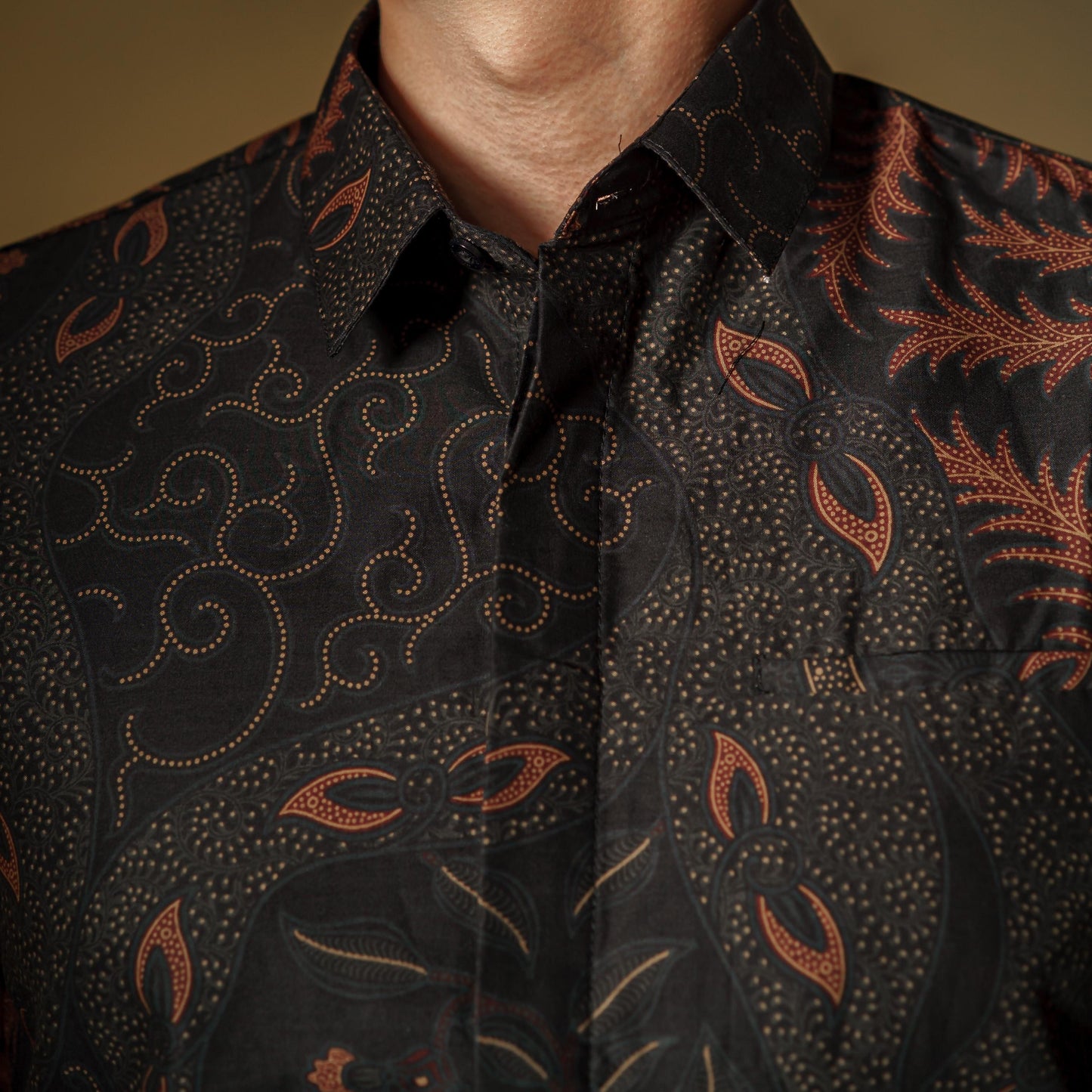 Raluka - Mandalas Premium Men's Long Sleeve Batik Shirt